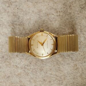 14k gold Bulova Mens Watch